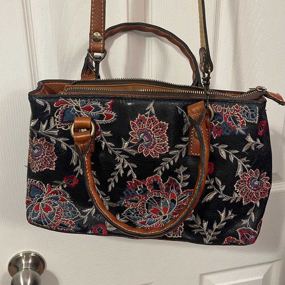 Patricia Nash Petite top-zip satchel